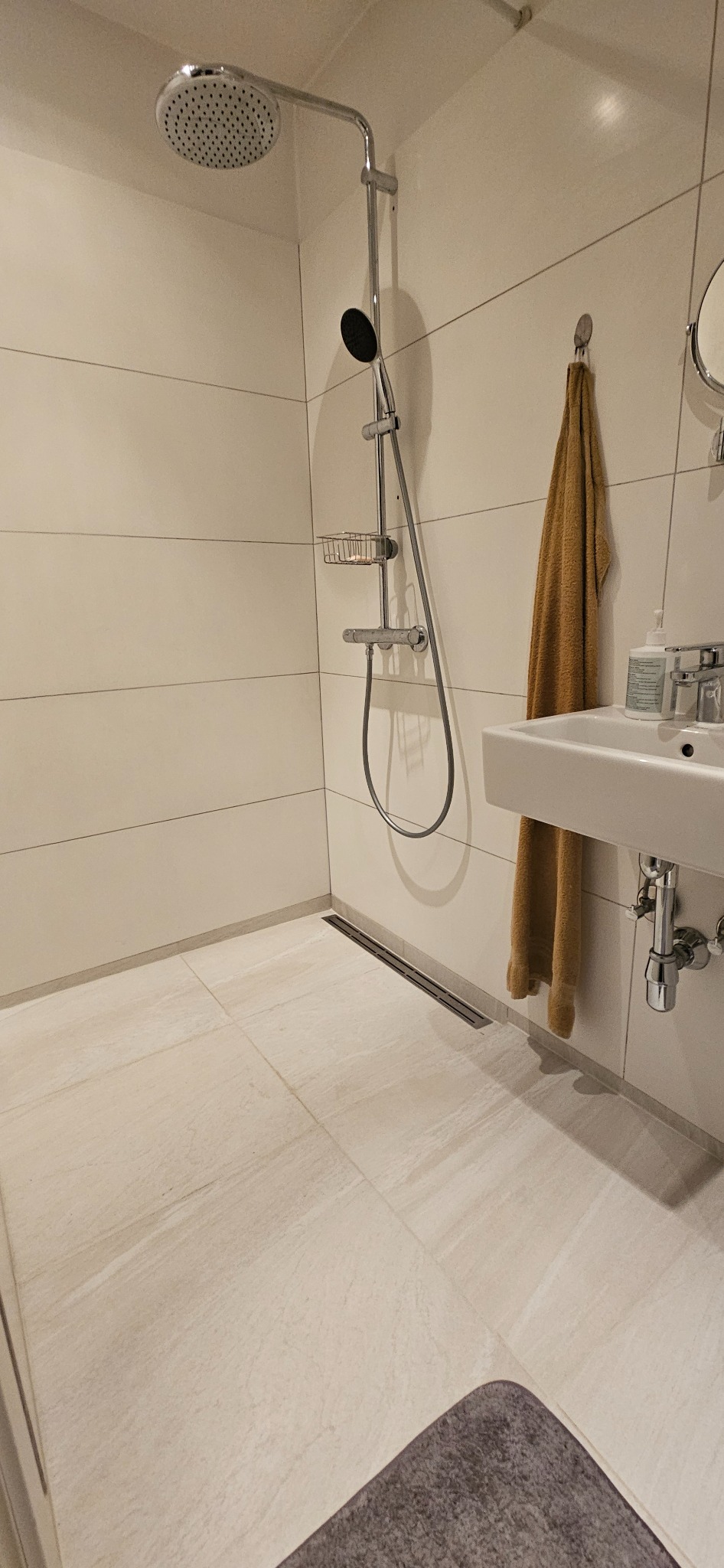 Slåenvej 1 bathroom renovation finished result